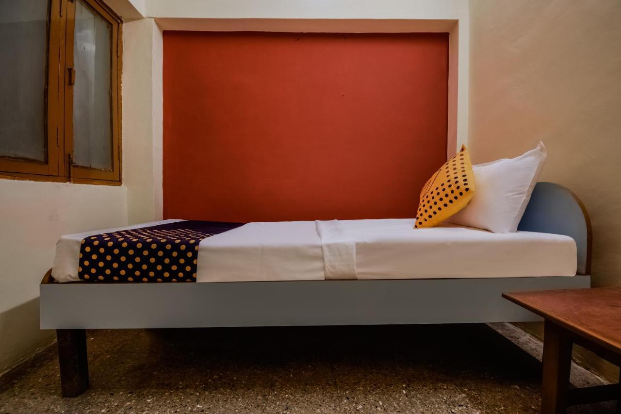 Spot On 65460 Hotel Gulmohar Betūl Buitenkant foto